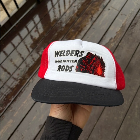 Vintage WELDER trucker hat - Picture 1 of 6